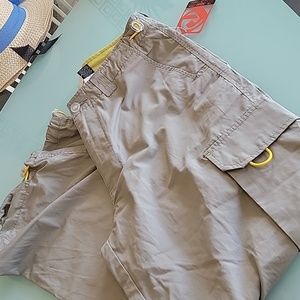Redsand. Lightweight cargo pants. Khaki. Med/31